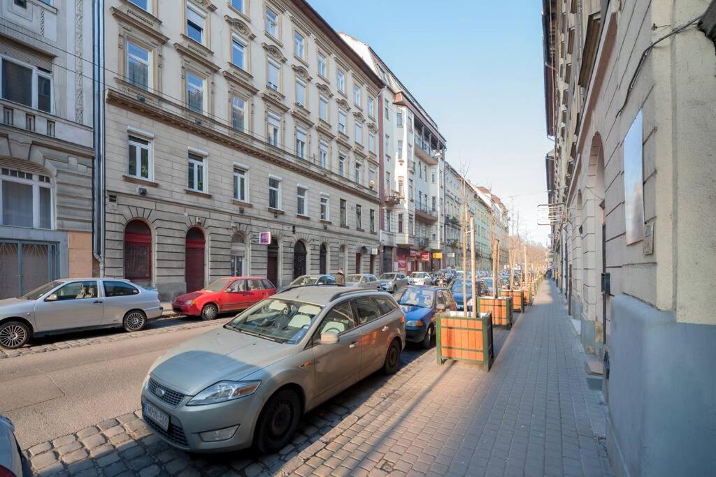 Apartament Smaragd *