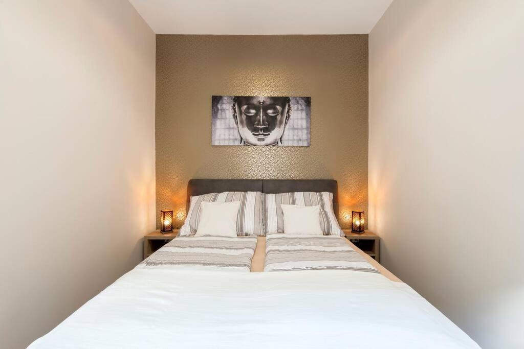 Smaragd Apartament *